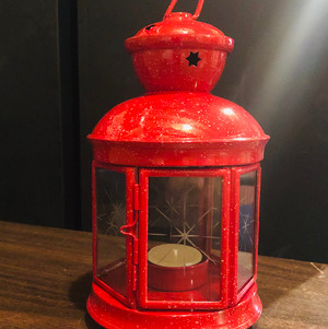 RED CANDLE LANTERN